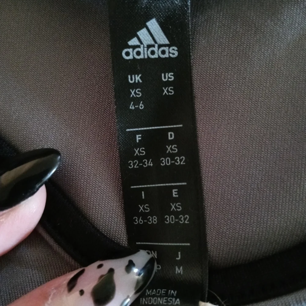 Adidas New Ringer Graphic Tank Top. Size XS. - Picture 8 of 12